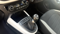 Hyundai i10 1.0 MPi Premium 5dr Petrol Hatchback